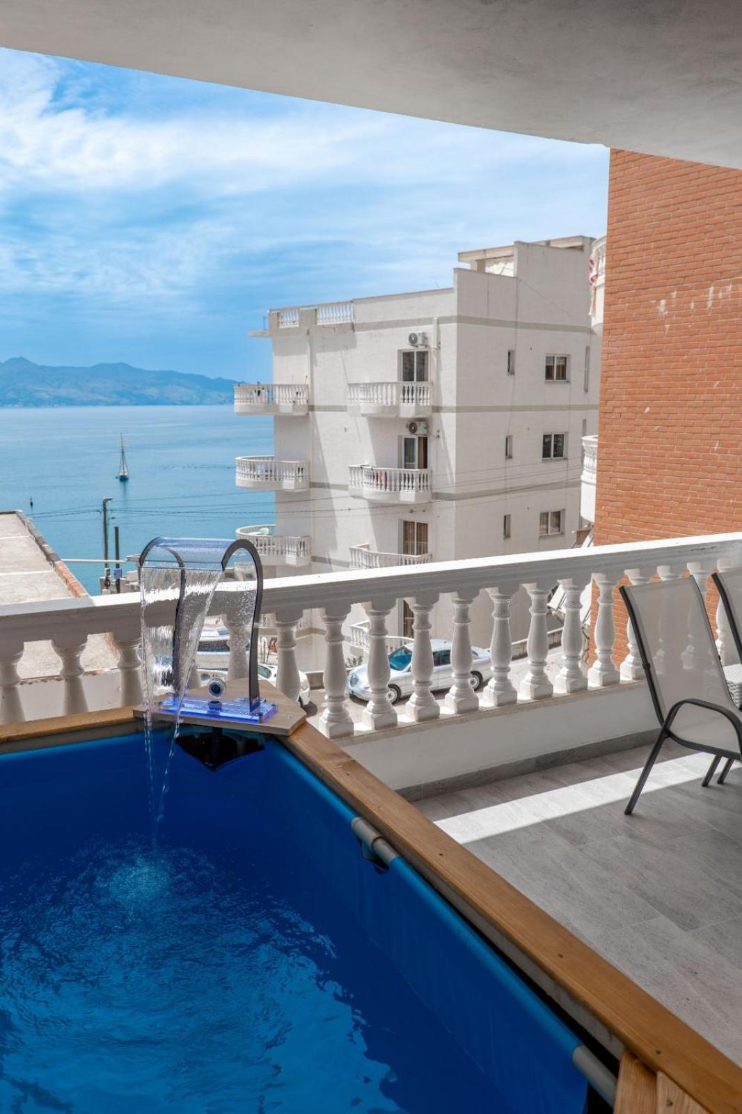 Esel Apartments Sarandë Exterior foto